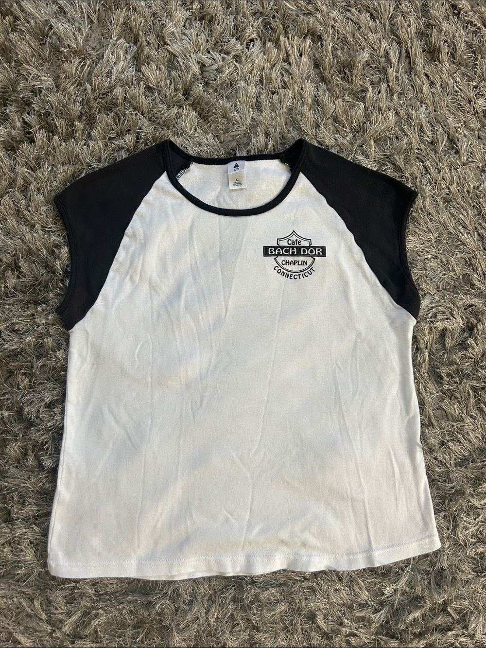 Vintage Short Sleeve Graphic Raglan T-Shirt - Black & White - Size XL